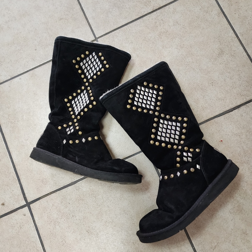 UGG Avondale boots size 8 - Picture 7 of 12